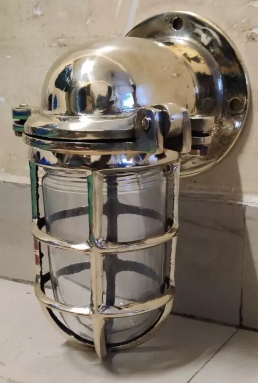 Original Japanese Navy Brass Passageway Light – Vintage Marine Bulkhead Wall Sconce | Ship Salvage Nautical Fixture