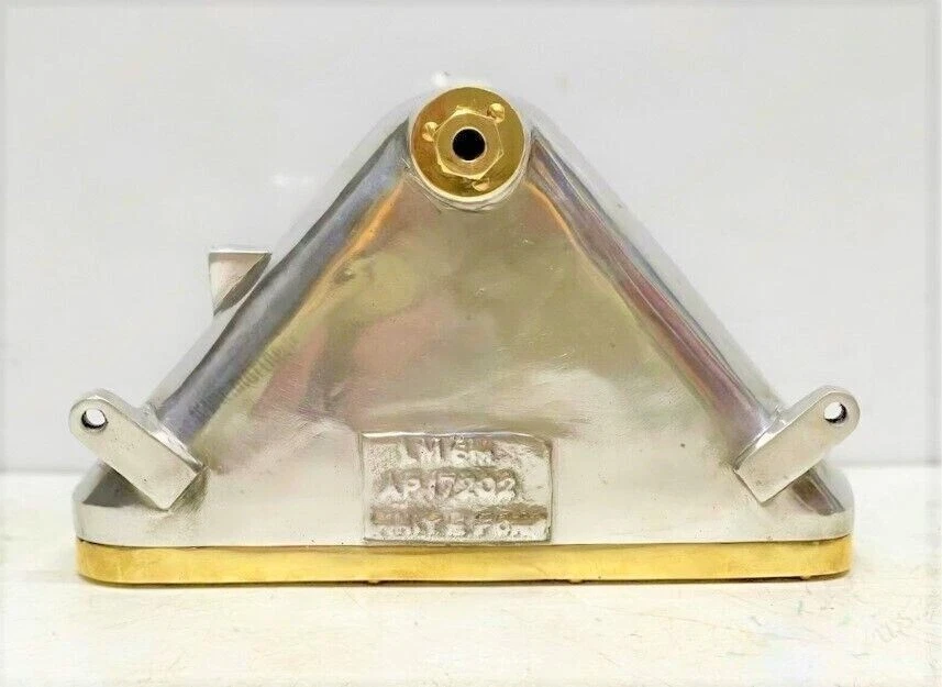 Modern Brass & Aluminum Triangle Wall Sconce – Vintage Industrial Light Fixture Modern Brass & Aluminum Triangle Wall Sconce – Vintage Industrial Light Fixture