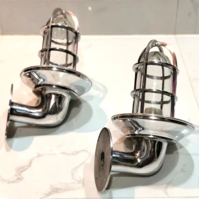 Aluminum Bulkhead Light